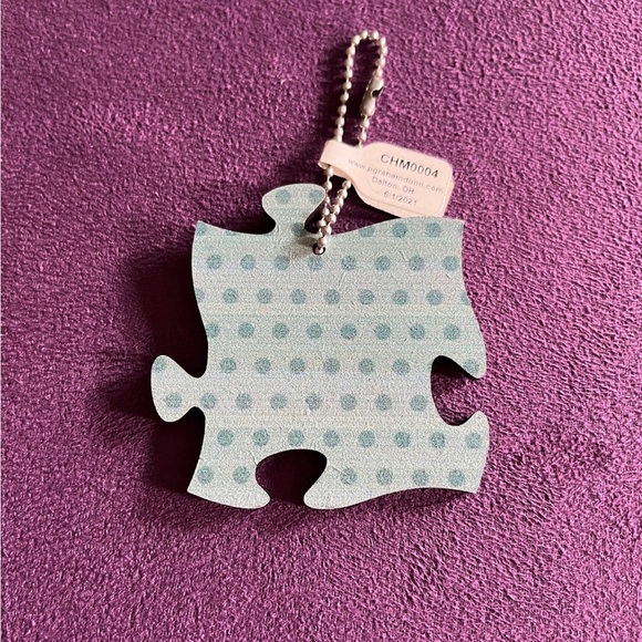 P. Graham Dunn Keychain - Picture 2 of 2